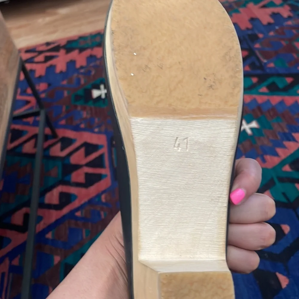 Bryr Black Leather Mule Clogs with Natural Wood Heel - Picture 4 of 10